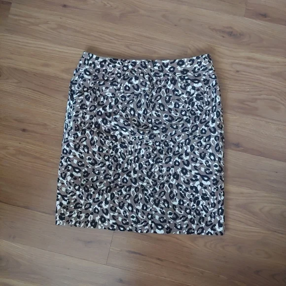 EUC Merona Brown Black Leopard Animal Print High Waisted Pencil Mini Skirt 4 - Picture 3 of 11